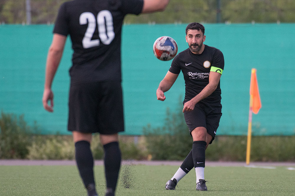 Åkra FC hakar på toppen efter vändning - ”Andra halvlek är lysande”