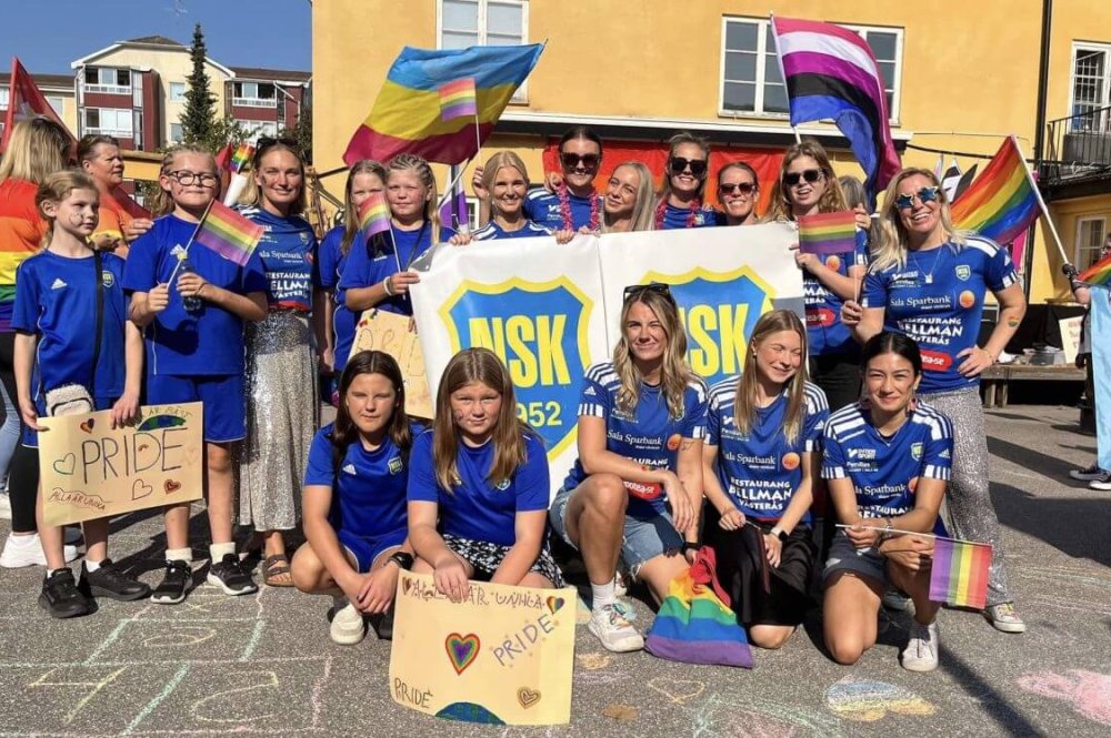 Pridetåg i går - i dag en viktig hemmamatch för Norrby SK Pridetåg i går - i dag en viktig hemmamatch för Norrby SK