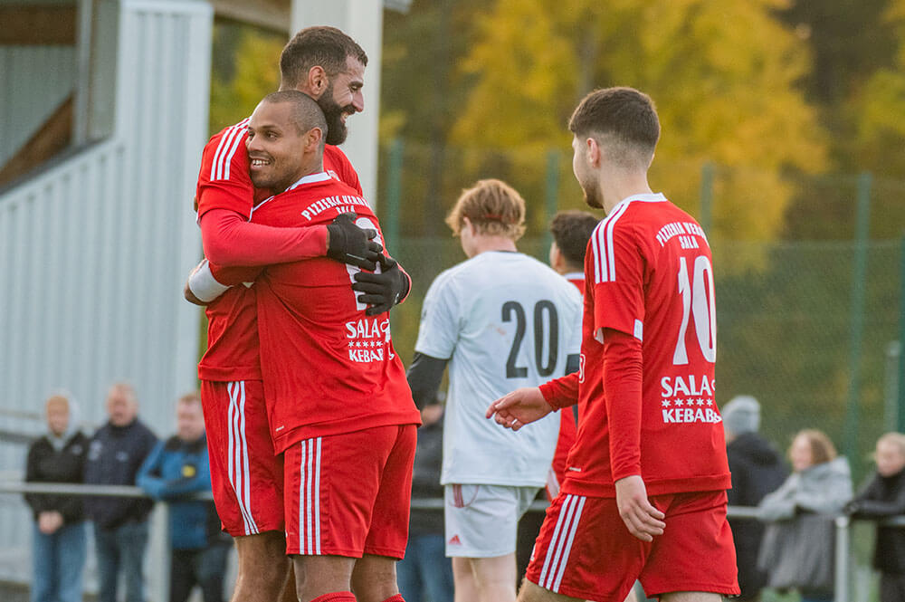 Jacke tvåmålsskytt när Sala FF vann derbyt - ”Kan inte bli bättre” Jacke tvåmålsskytt när Sala FF vann derbyt - ”Kan inte bli bättre”