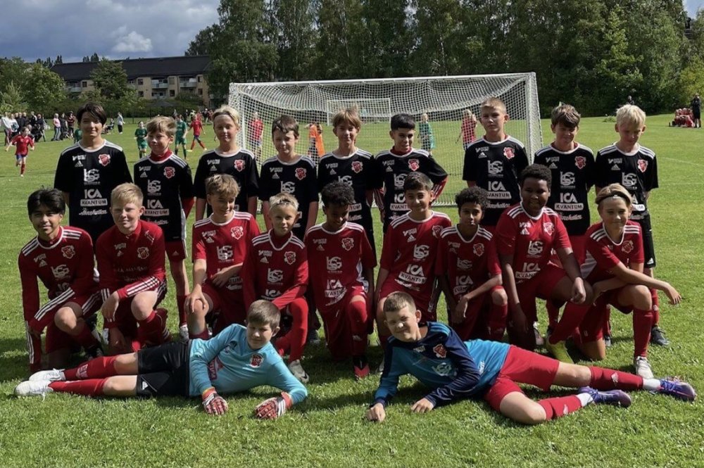 Ungdomskollen: Sala FF pojkar födda 2012 - ”Känner oss redo” Ungdomskollen: Sala FF pojkar födda 2012 - ”Känner oss redo”
