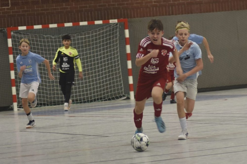 Sala FF pojkar födda 2011 blev utan medalj vid Julcupen Sala FF pojkar födda 2011 blev utan medalj vid Julcupen