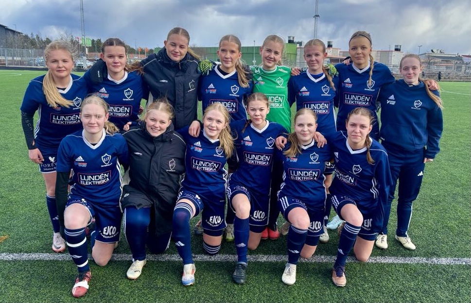 Bra match - ändå förlust för ÖIF:s juniorer - ”De har tre chanser” Bra match - ändå förlust för ÖIF:s juniorer - ”De har tre chanser”