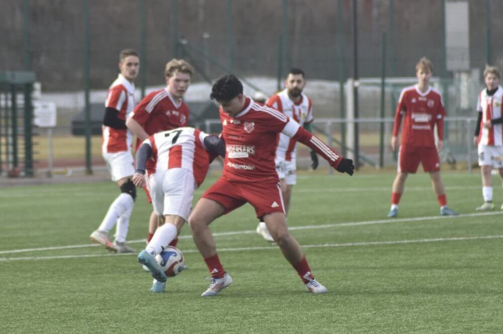 Helgen stundar - här har ni spelschemat för den lokala fotbollen Helgen stundar - här har ni spelschemat för den lokala fotbollen