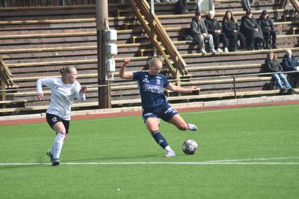 Serieledaren blev för svår för Östervåla IF:s andralag - "Det var för dålig geist i laget idag" Serieledaren blev för svår för Östervåla IF:s andralag - "Det var för dålig geist i laget idag"