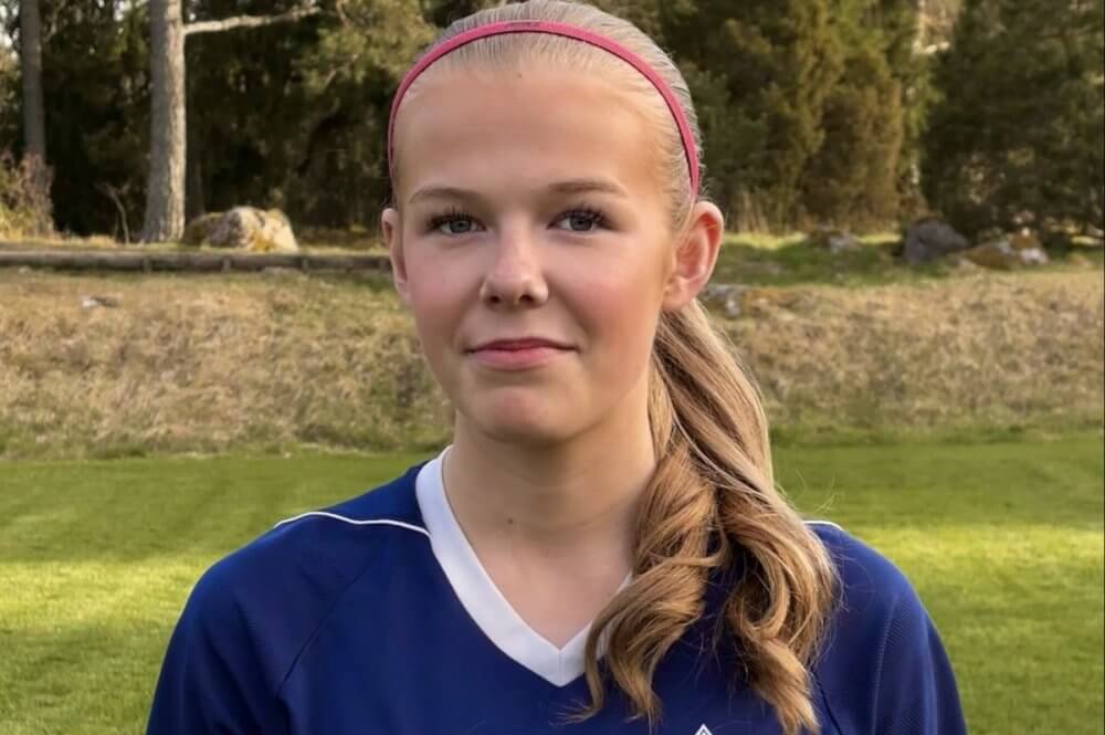 Molly kallad till träning med distriktslaget i Rosersberg Molly kallad till träning med distriktslaget i Rosersberg