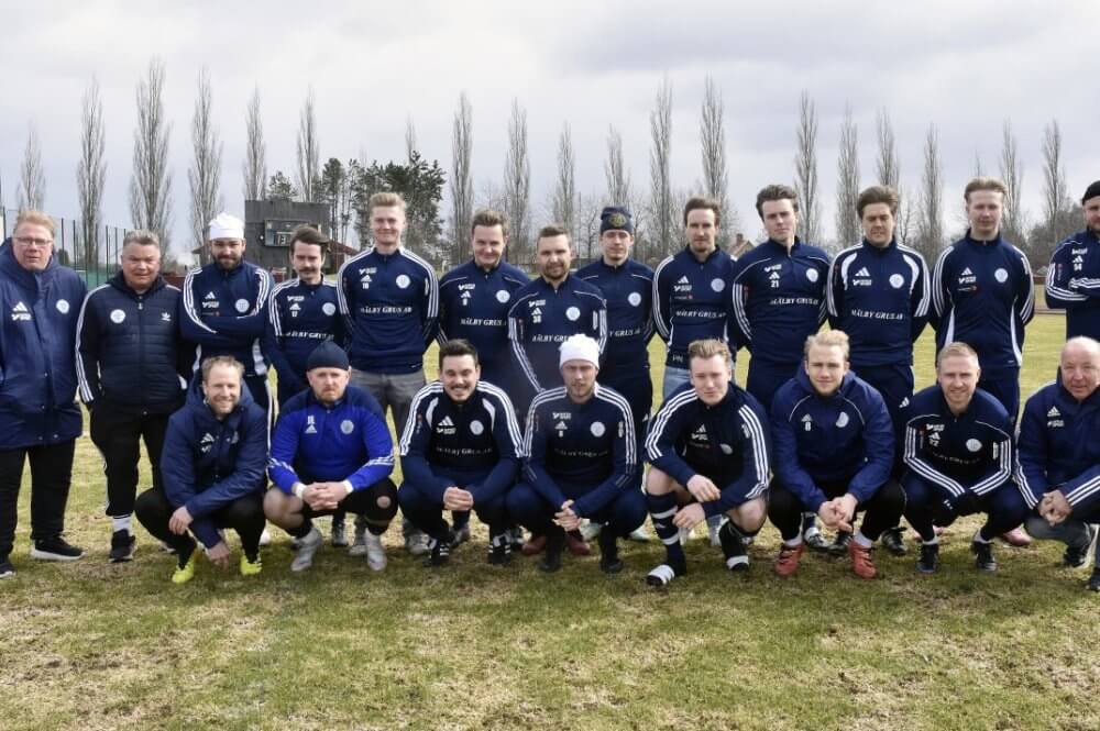 Västerfärnebo AIK spelar hemma - SFF och MSK matchar på bortaplan Västerfärnebo AIK spelar hemma - SFF och MSK matchar på bortaplan