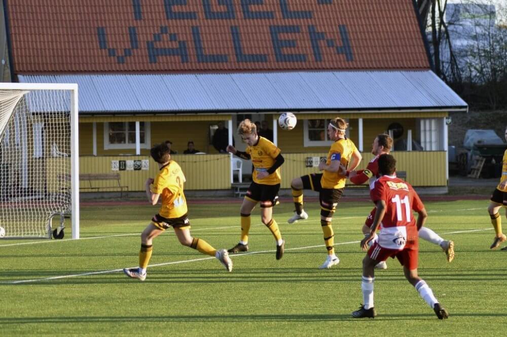 Lite fakta om de åtta matcher som spelas på söndagen Lite fakta om de åtta matcher som spelas på söndagen