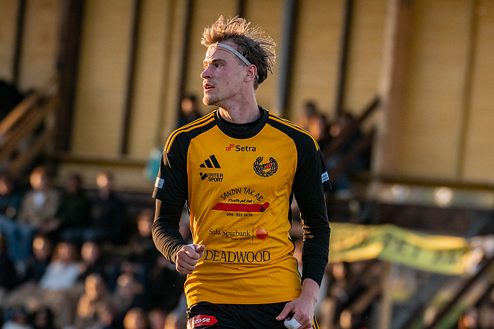 Höstens första Heta Lista toppas av Edvin Cajander