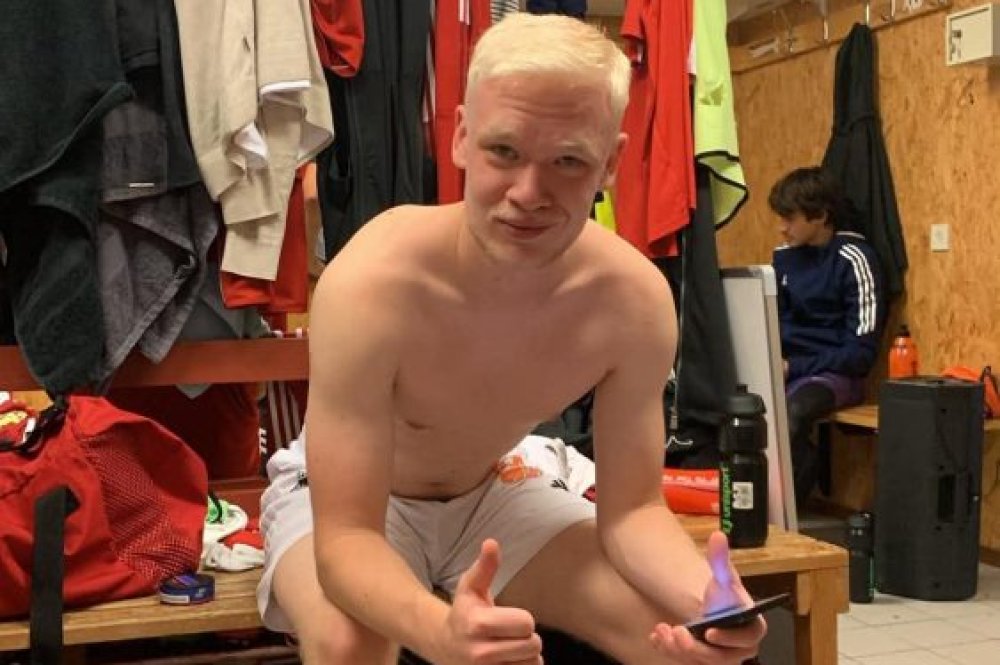 Harbo IF:s andralag vann spännande toppmatch - "Började lite tveksamt men det blev kul" Harbo IF:s andralag vann spännande toppmatch - "Började lite tveksamt men det blev kul"